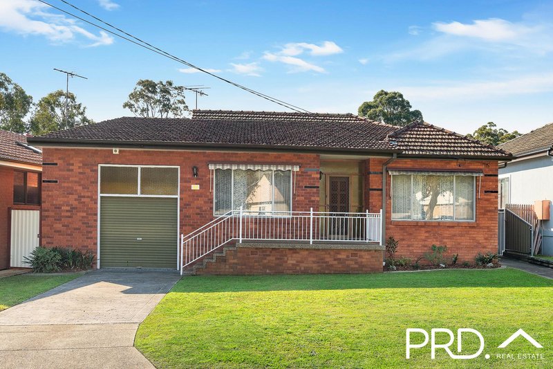 22 Ogilvie Street, East Hills NSW 2213