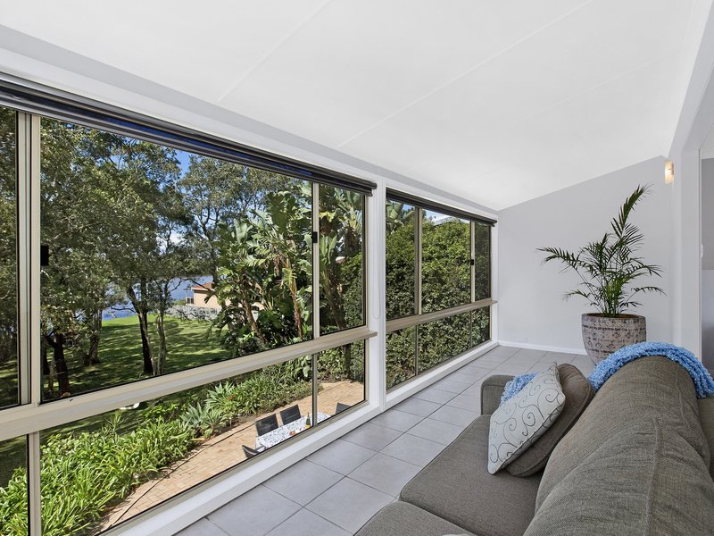 Photo - 22 Ogilvie Street, Terrigal NSW 2260 - Image 9