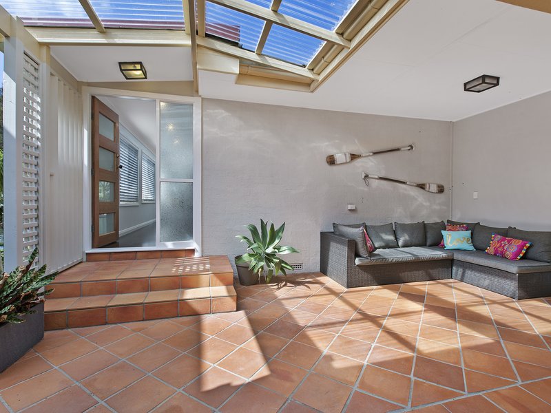 Photo - 22 Ogilvie Street, Terrigal NSW 2260 - Image 15