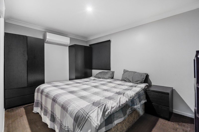 Photo - 22 Olympia Street, Marsden QLD 4132 - Image 4