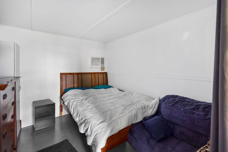 Photo - 22 Olympia Street, Marsden QLD 4132 - Image 28