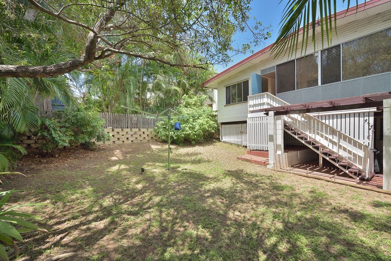 Photo - 22 O'Malley Street, West Gladstone QLD 4680 - Image 17