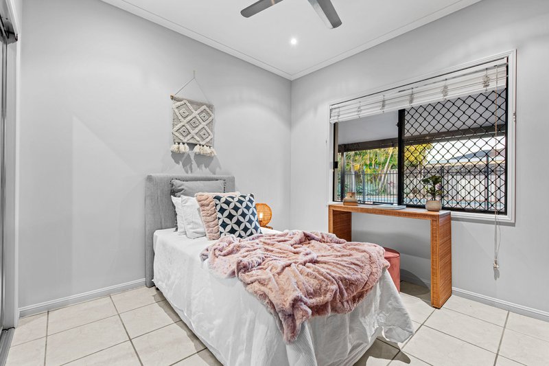 Photo - 22 Ontario Crescent, Narangba QLD 4504 - Image 15