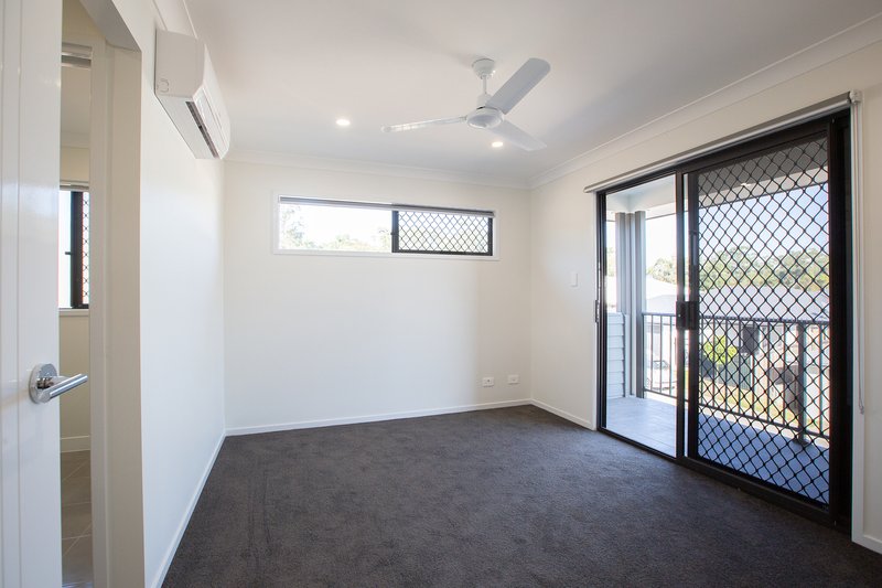 Photo - 22 Opal Lane, Pimpama QLD 4209 - Image 6