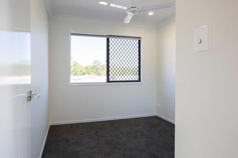 Photo - 22 Opal Lane, Pimpama QLD 4209 - Image 9