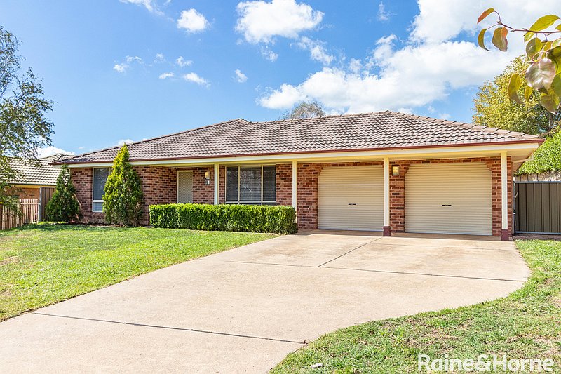 22 Opperman Way, Windradyne NSW 2795