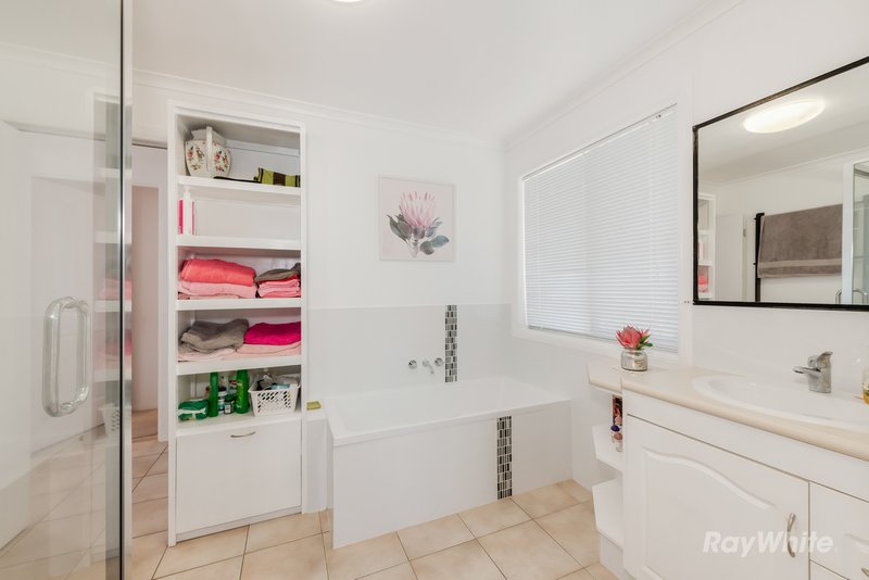 Photo - 22 Osborn Street, Svensson Heights QLD 4670 - Image 17