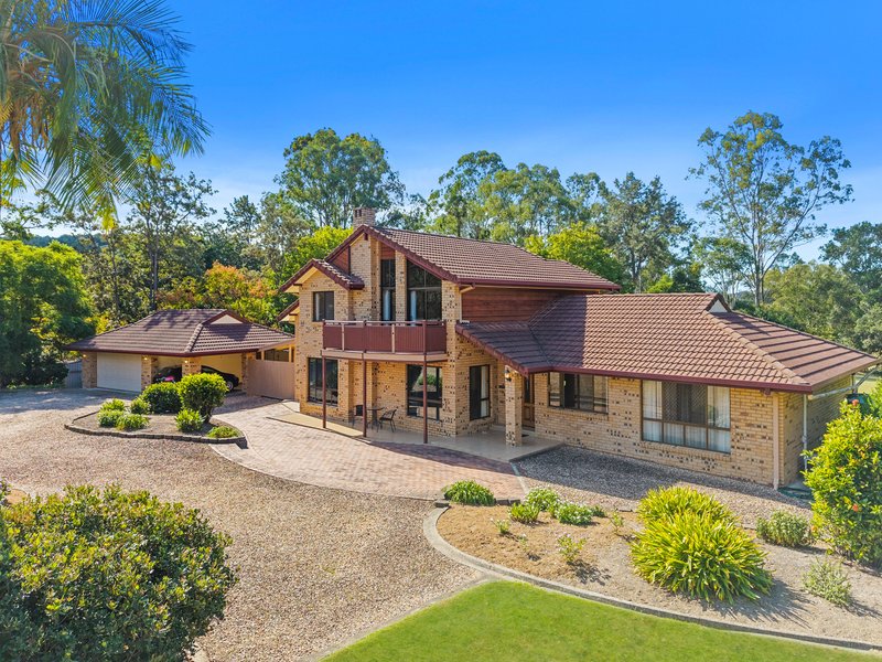 Photo - 22 Osborne Court, Belivah QLD 4207 - Image 2