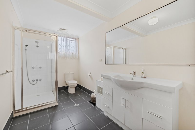 Photo - 22 Osborne Court, Belivah QLD 4207 - Image 17