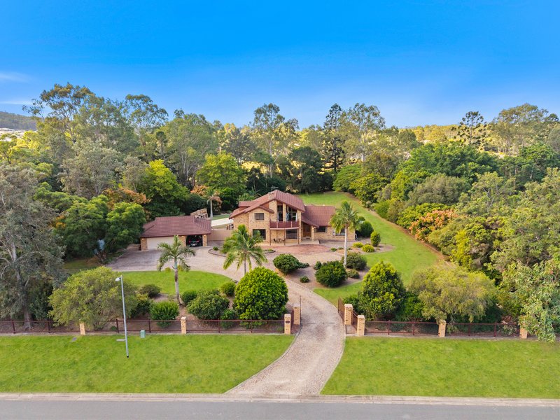 Photo - 22 Osborne Court, Belivah QLD 4207 - Image 26