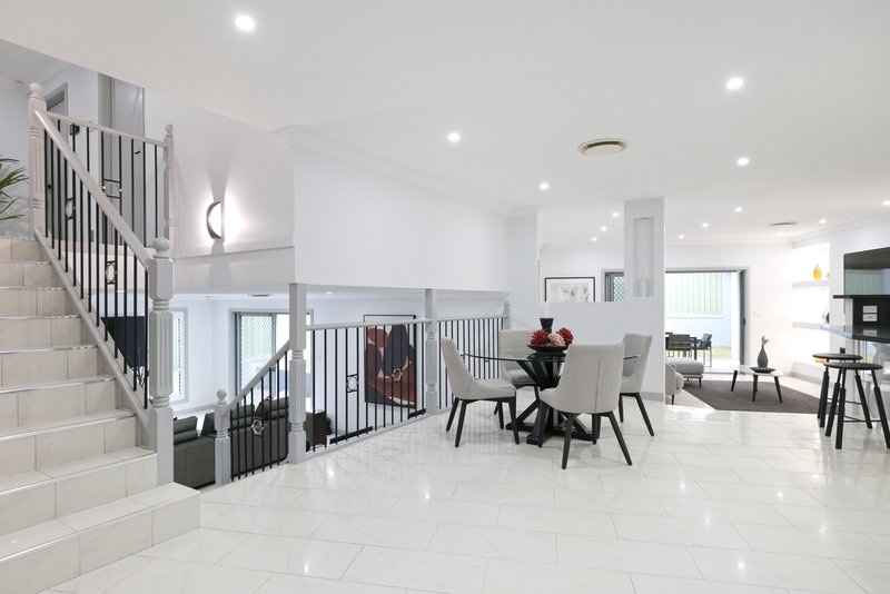 Photo - 22 Osprey Avenue, Glenmore Park NSW 2745 - Image 4