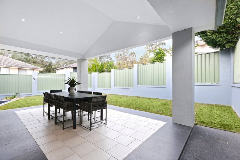 Photo - 22 Osprey Avenue, Glenmore Park NSW 2745 - Image 8