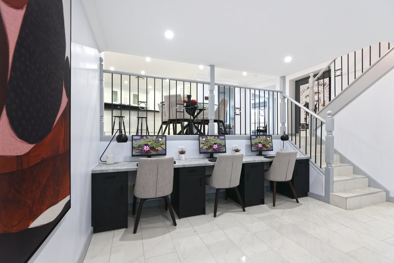 Photo - 22 Osprey Avenue, Glenmore Park NSW 2745 - Image 12