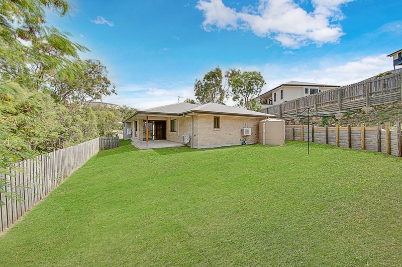 Photo - 22 Ouston Place, South Gladstone QLD 4680 - Image 11