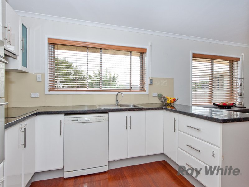 Photo - 22 Overlea Street, Nudgee QLD 4014 - Image 10