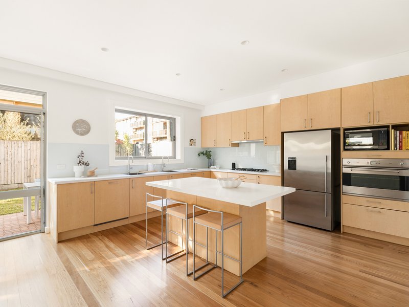 Photo - 22 Owen Street, North Bondi NSW 2026 - Image 3