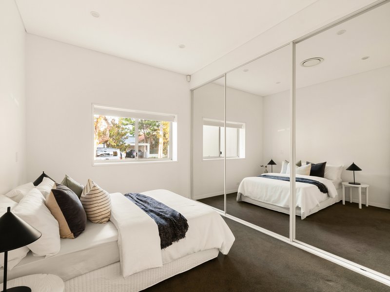 Photo - 22 Owen Street, North Bondi NSW 2026 - Image 13