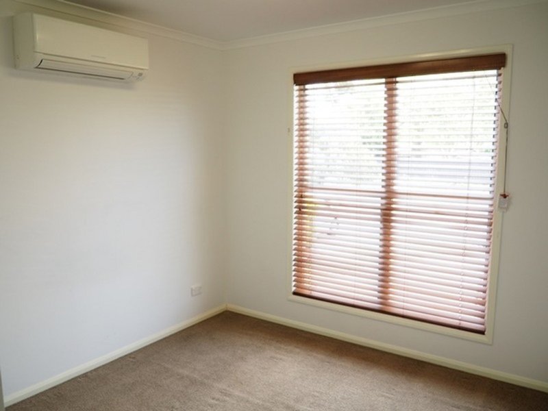 Photo - 22 Oxide Street, Mount Isa QLD 4825 - Image 8