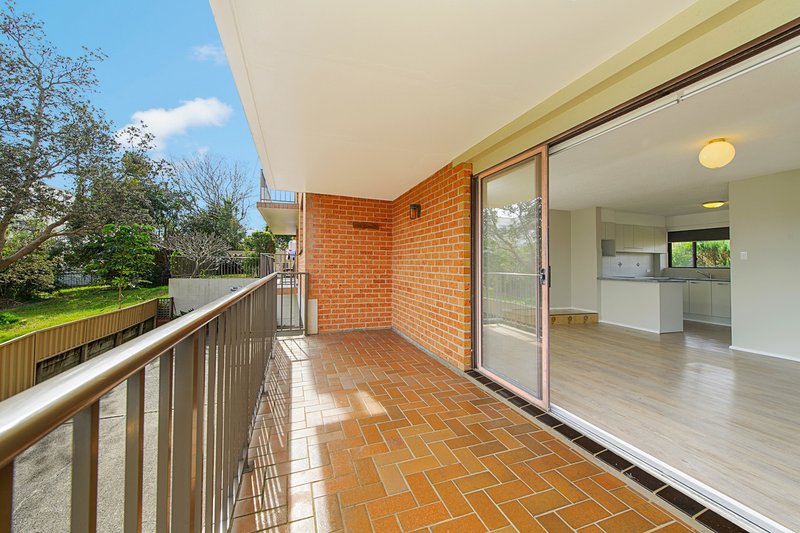 Photo - 2/2 Oxley Crescent, Port Macquarie NSW 2444 - Image 10