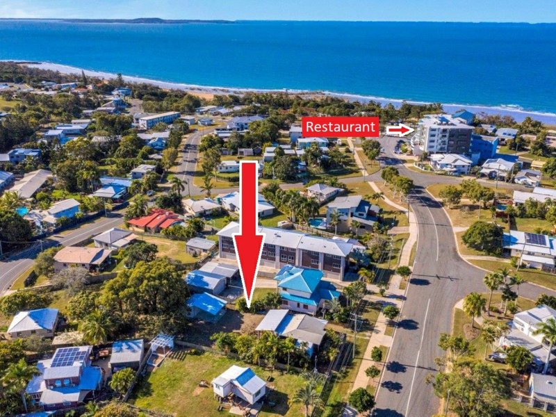 Photo - 22 Pacific Avenue, Tannum Sands QLD 4680 - Image 18