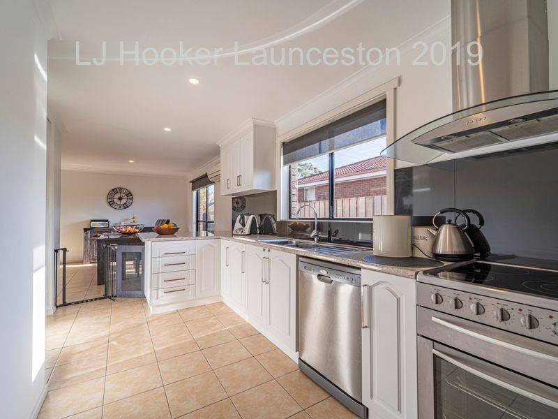 Photo - 22 Packham Street, Newnham TAS 7248 - Image 3