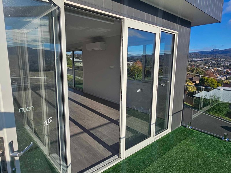 Photo - 2/2 Panoramic Drive, Kingston TAS 7050 - Image 11