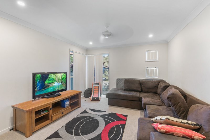 Photo - 22 Parkhaven Street, Mango Hill QLD 4509 - Image 4