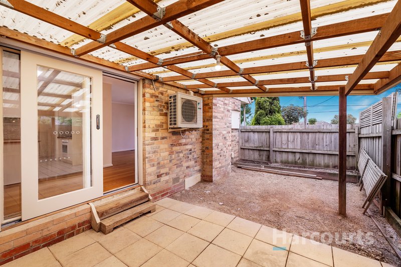 Photo - 22 Parkmore Road, Forest Hill VIC 3131 - Image 5