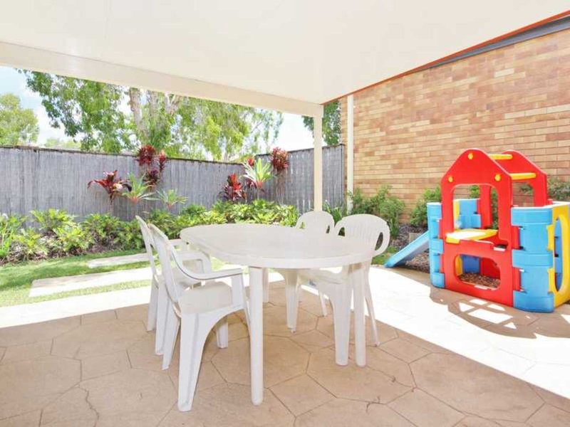 Photo - 22 Parkside Circuit, Robina QLD 4226 - Image 21