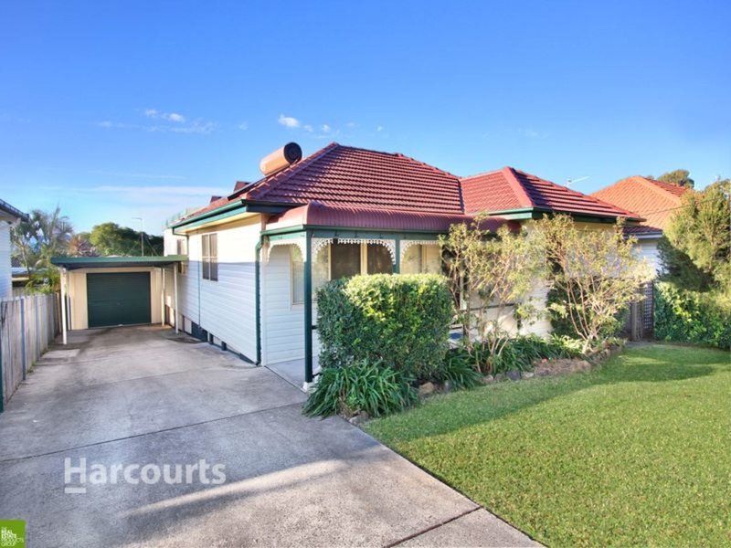 22 Parkside Drive, Dapto NSW 2530