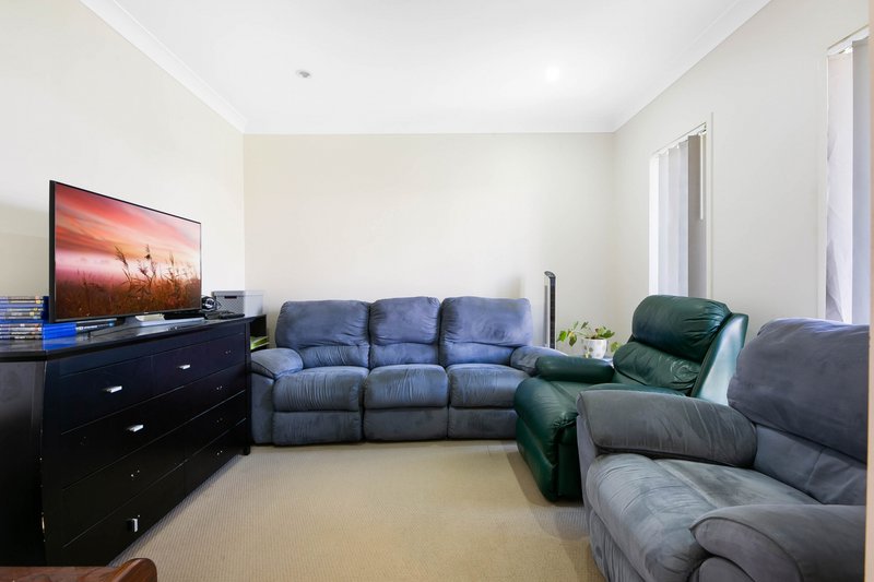 Photo - 22 Parkvista Circuit, Coomera QLD 4209 - Image 7