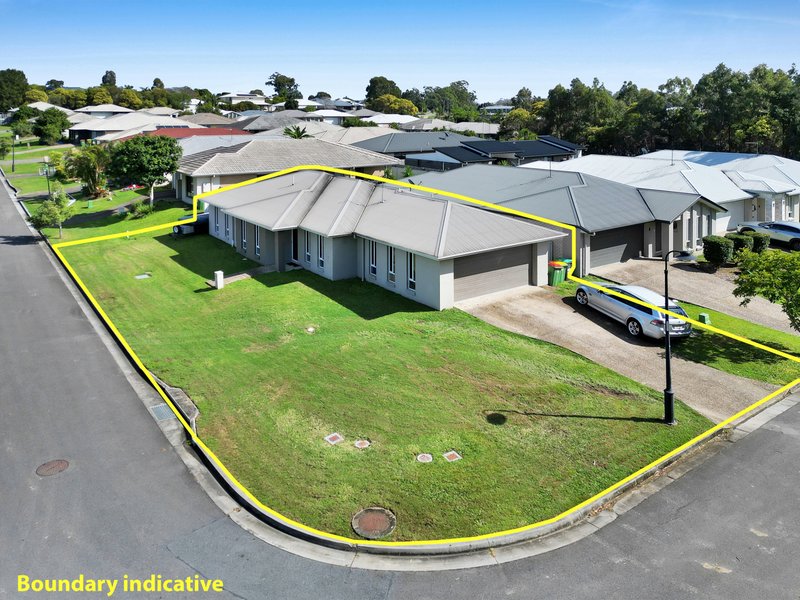 Photo - 22 Parkvista Circuit, Coomera QLD 4209 - Image 17