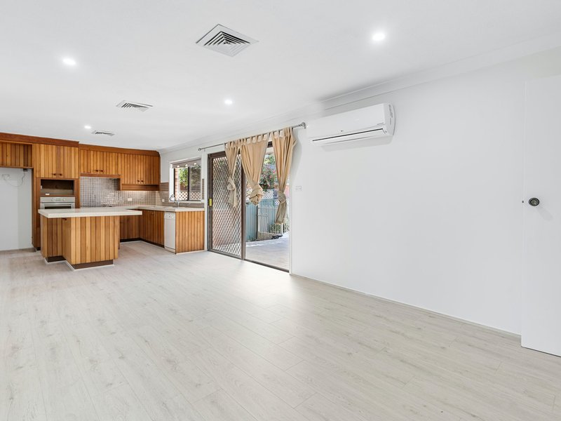 Photo - 22 Partridge Ave , Castle Hill NSW 2154 - Image 5