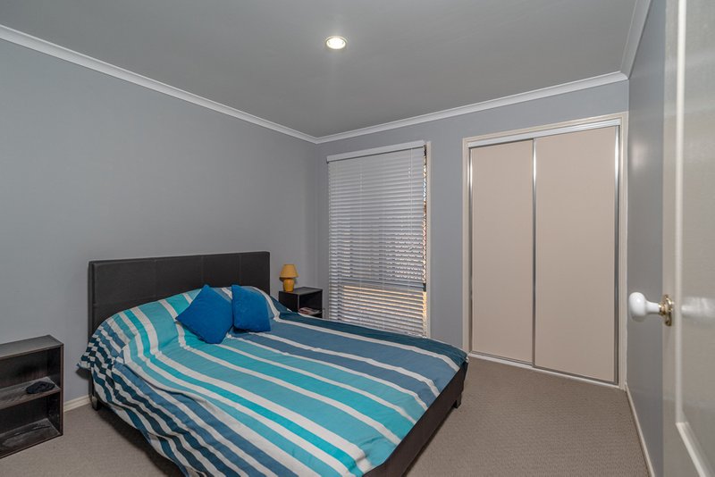 Photo - 22 Paxton Court, Gleneagle QLD 4285 - Image 8