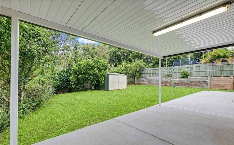 Photo - 22 Pease Blossom Street, Coes Creek QLD 4560 - Image 2