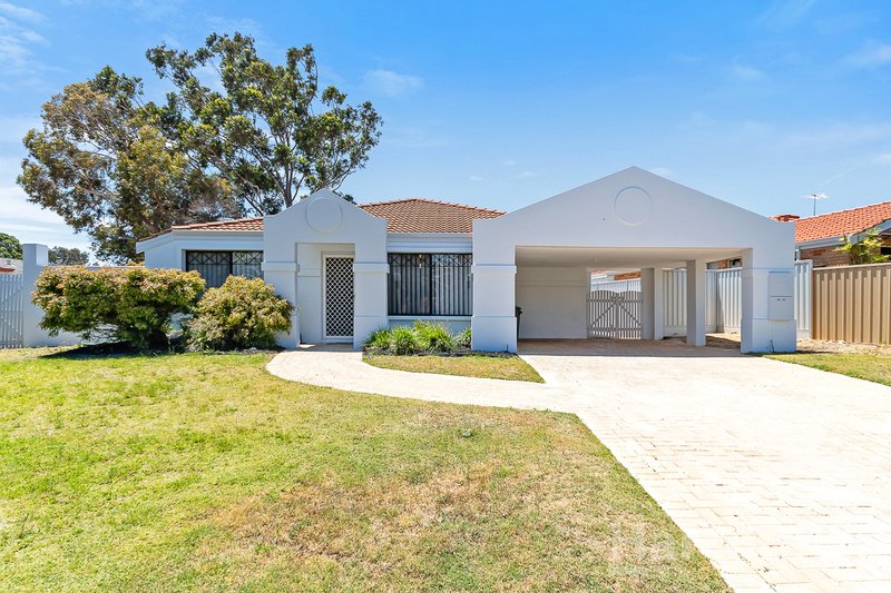 22 Peterborough Drive, Currambine WA 6028