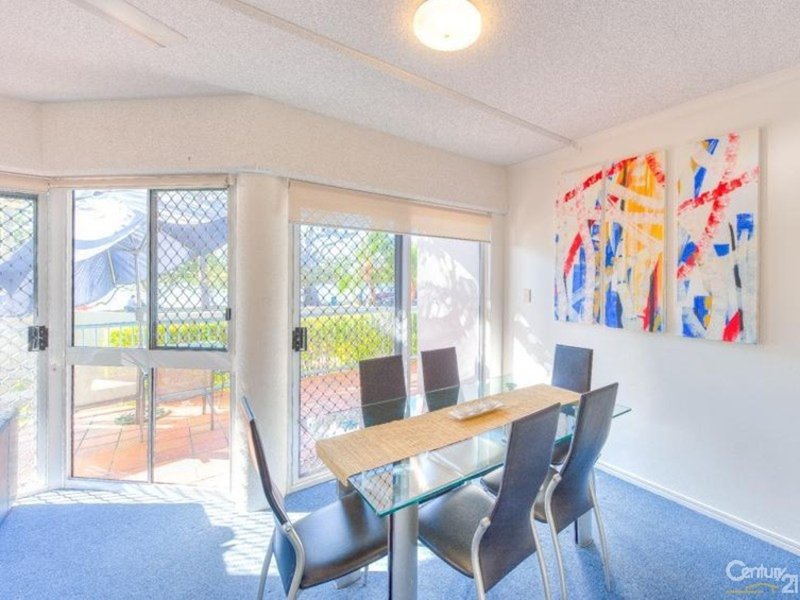 Photo - 2/2 Picnic Point Esplanade, Maroochydore QLD 4558 - Image 4