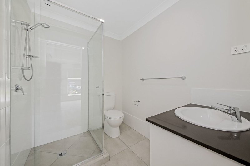 Photo - 22 Polo Street, Logan Reserve QLD 4133 - Image 8