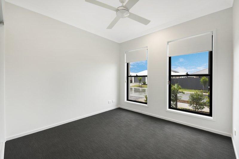 Photo - 22 Potts Street, Palmview QLD 4553 - Image 10