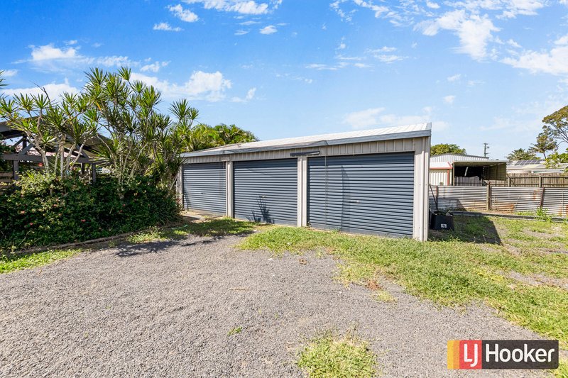 Photo - 22 Powers Street, Burnett Heads QLD 4670 - Image 11