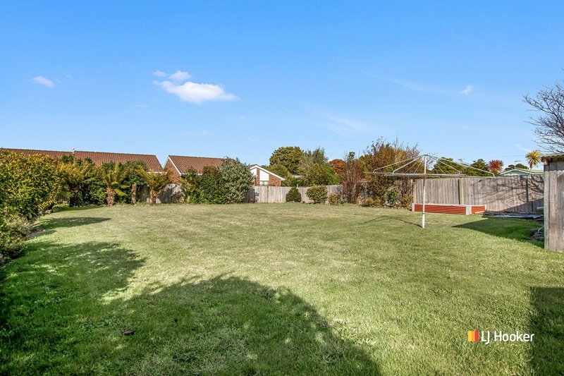 Photo - 22 Quiggin Street, Wynyard TAS 7325 - Image 13