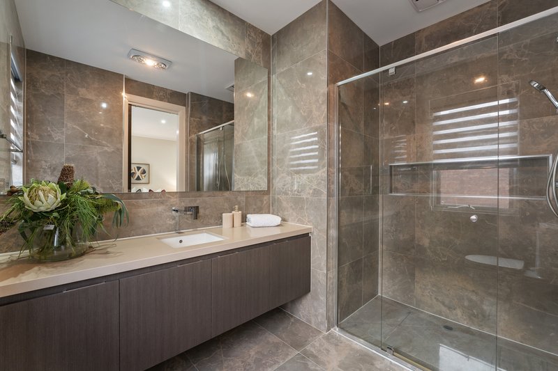 Photo - 22 Quixley Grove, Wantirna VIC 3152 - Image 15