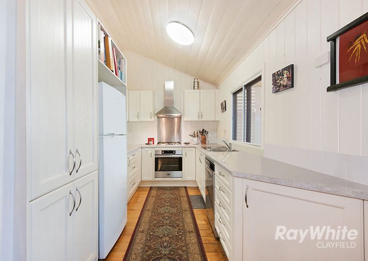 Photo - 22 Railway Parade, Clayfield QLD 4011 - Image 5