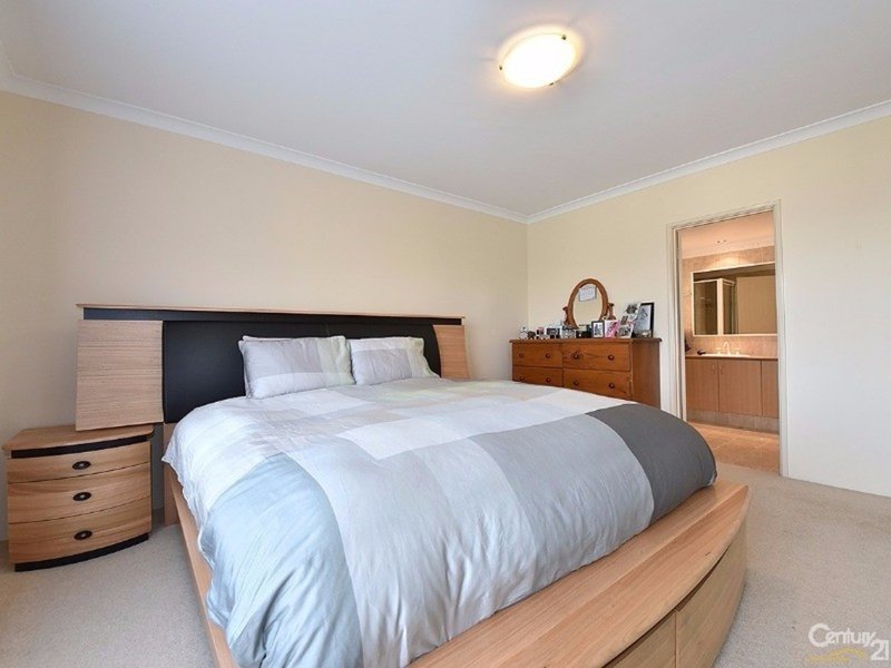 Photo - 22 Rainham Avenue, Mindarie WA 6030 - Image 17