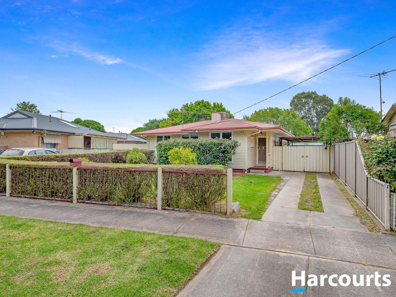 22 Rattray Avenue, Wangaratta VIC 3677