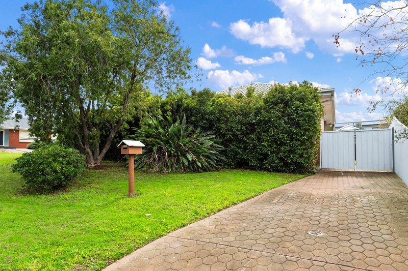 Photo - 22 Rawlings Road, Modbury North SA 5092 - Image 2