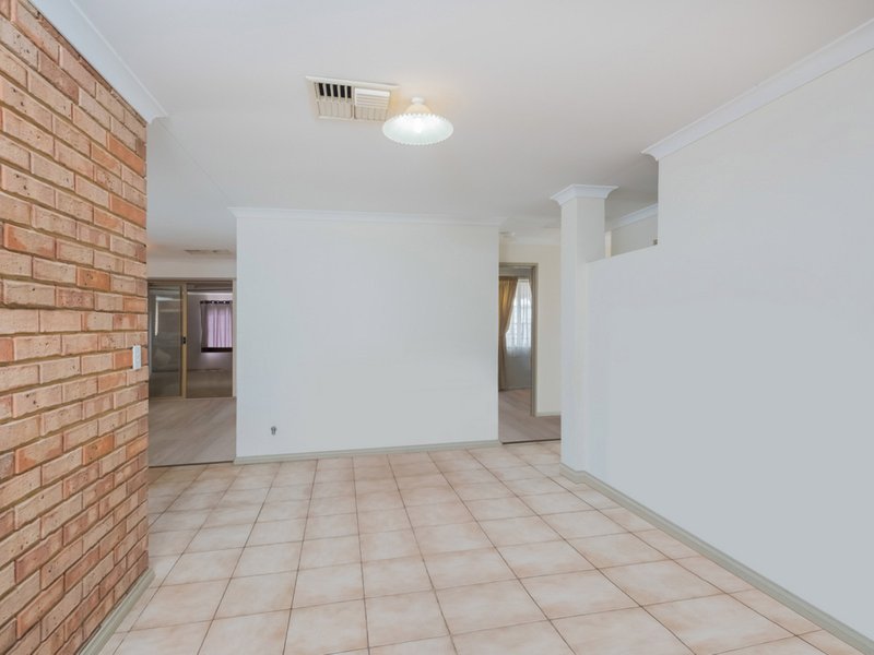 Photo - 22 Redcliffe Street, East Cannington WA 6107 - Image 6