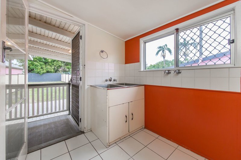 Photo - 22 Reedy St , Redcliffe QLD 4020 - Image 10