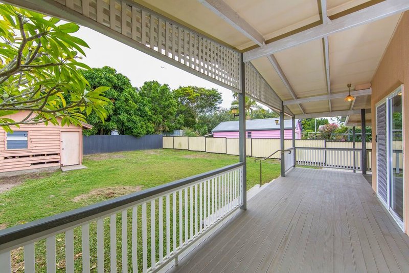 Photo - 22 Reedy St , Redcliffe QLD 4020 - Image 11