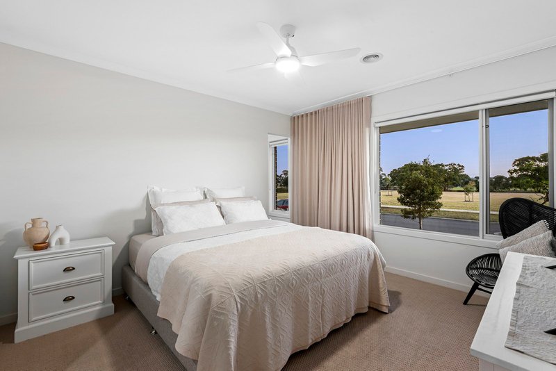 Photo - 22 Regal Road, St Leonards VIC 3223 - Image 7